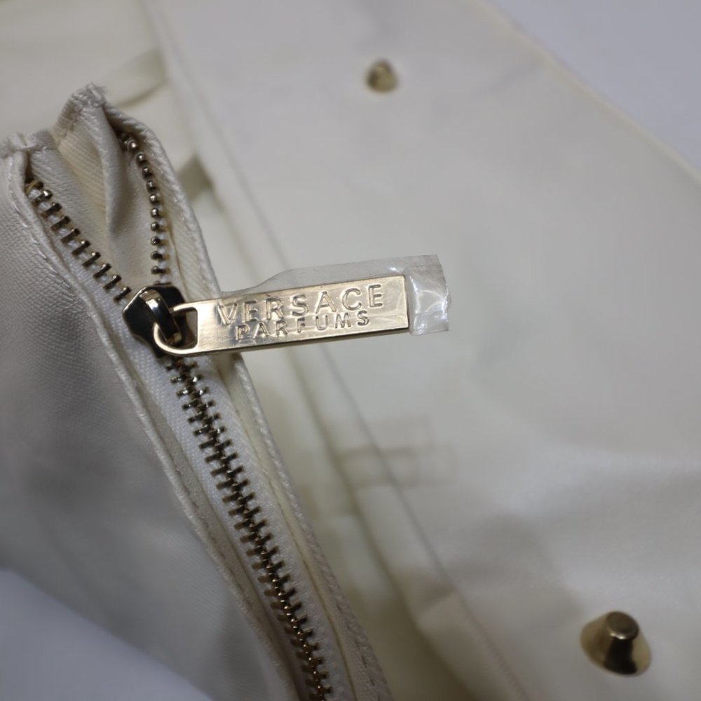 Versace Parfums White Weekender Travel Large Tote 22” x 14” - Picture 5 of 11